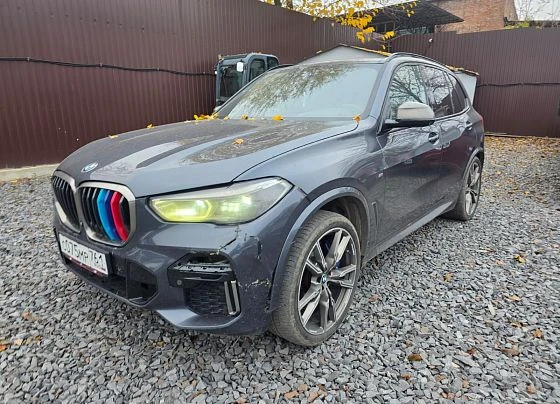 BMW X5 M50D