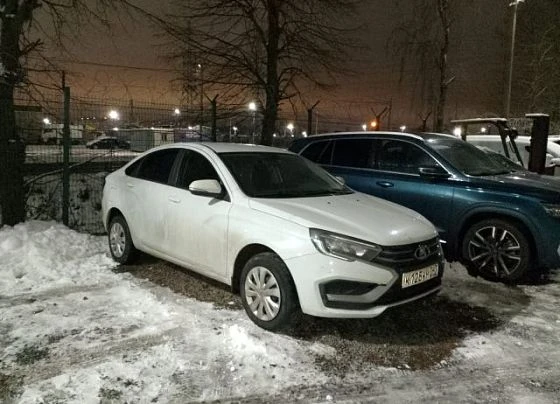 Lada VESTA