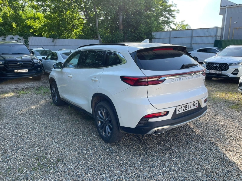 Chery EXEED TXL - фото 5