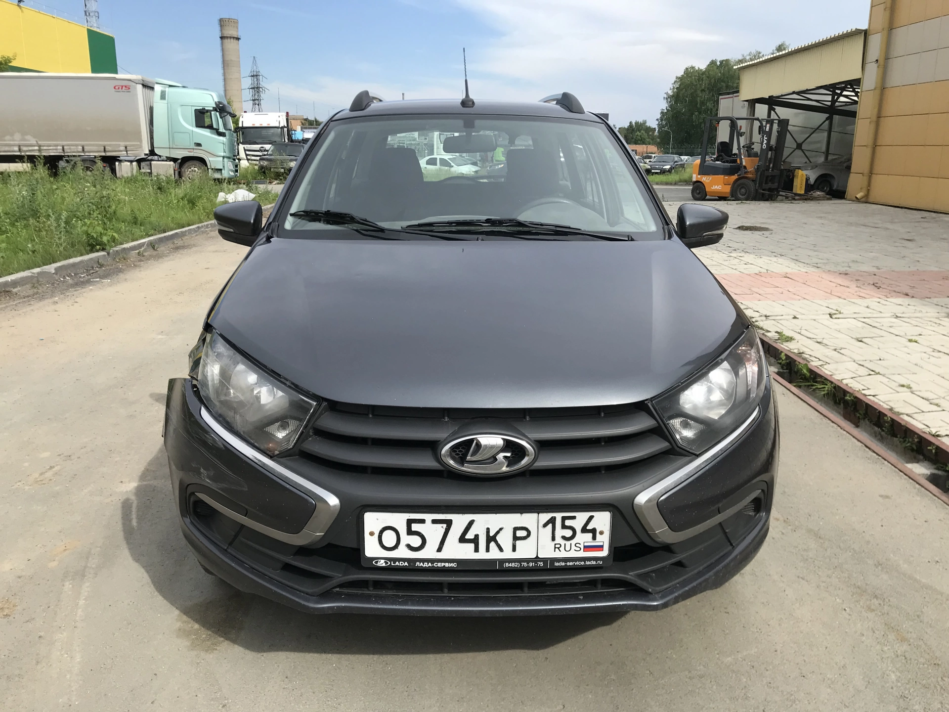 Lada Granta - фото 2