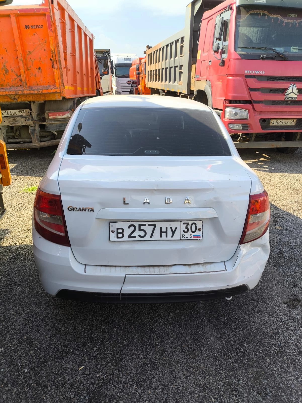 Lada Granta - фото 5