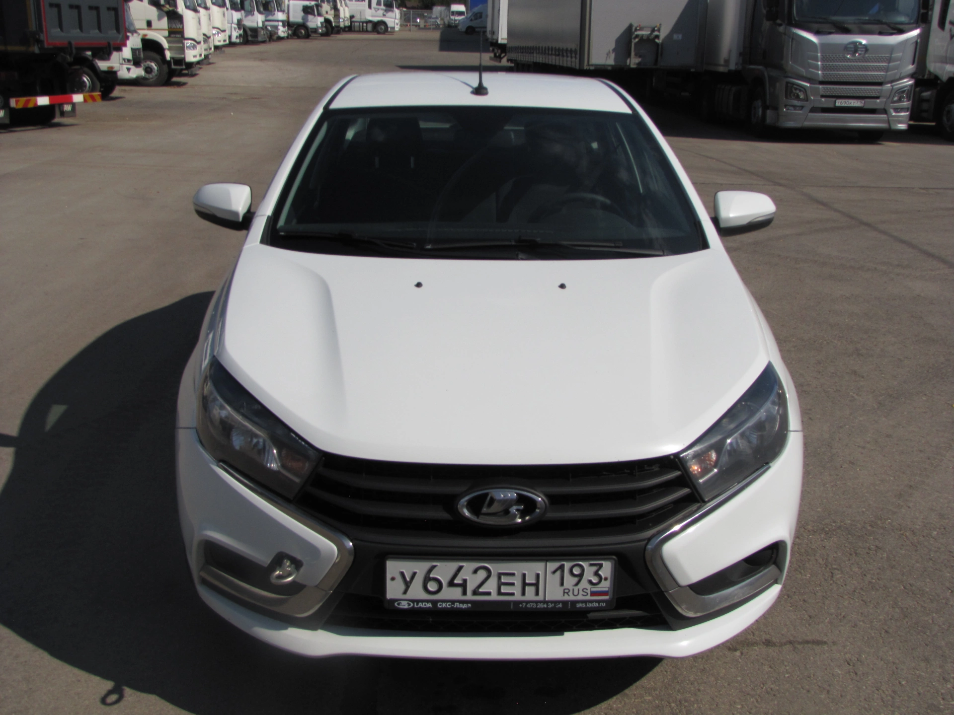 Lada Vesta - фото 2