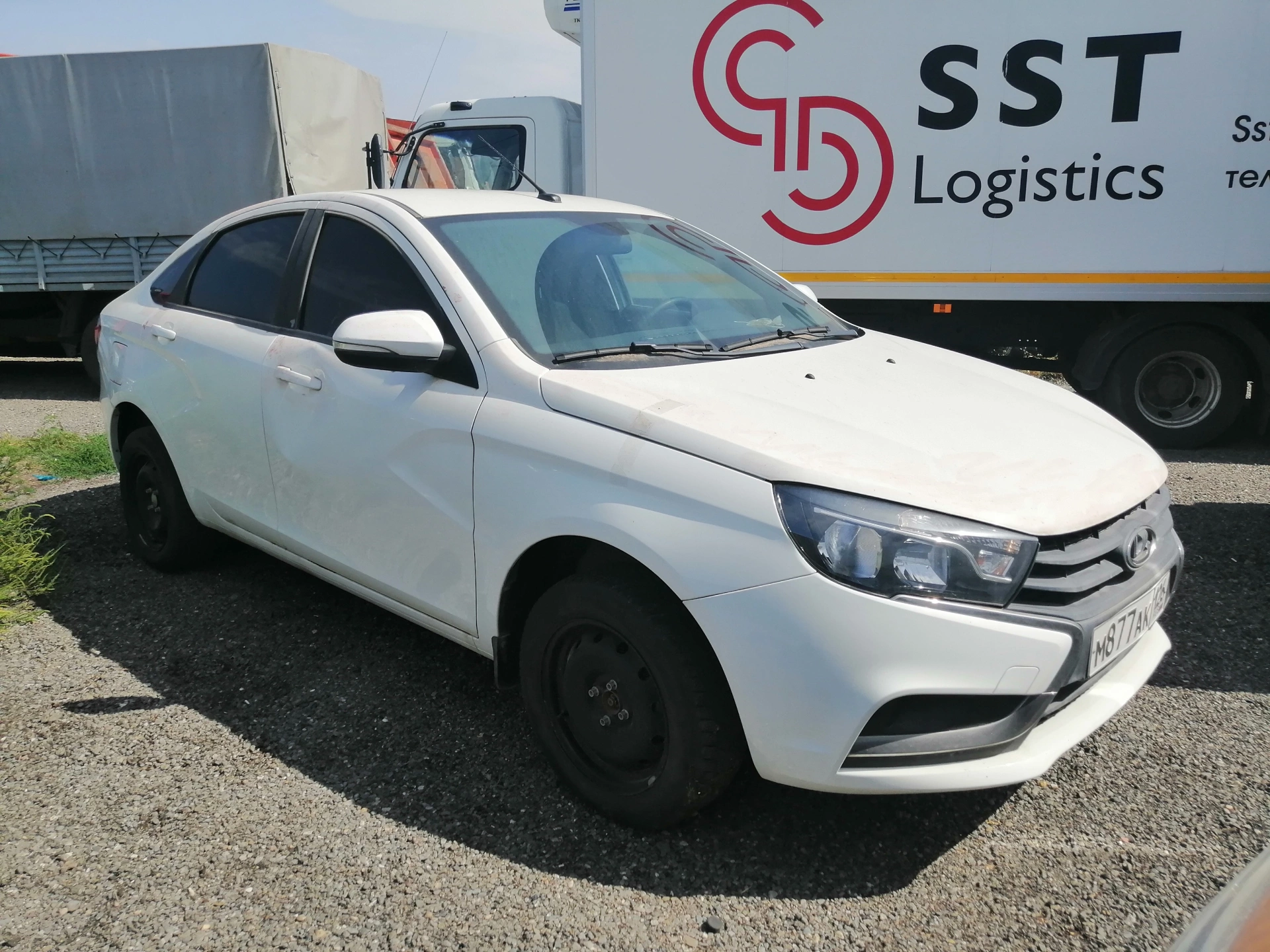 Lada Vesta - фото 1
