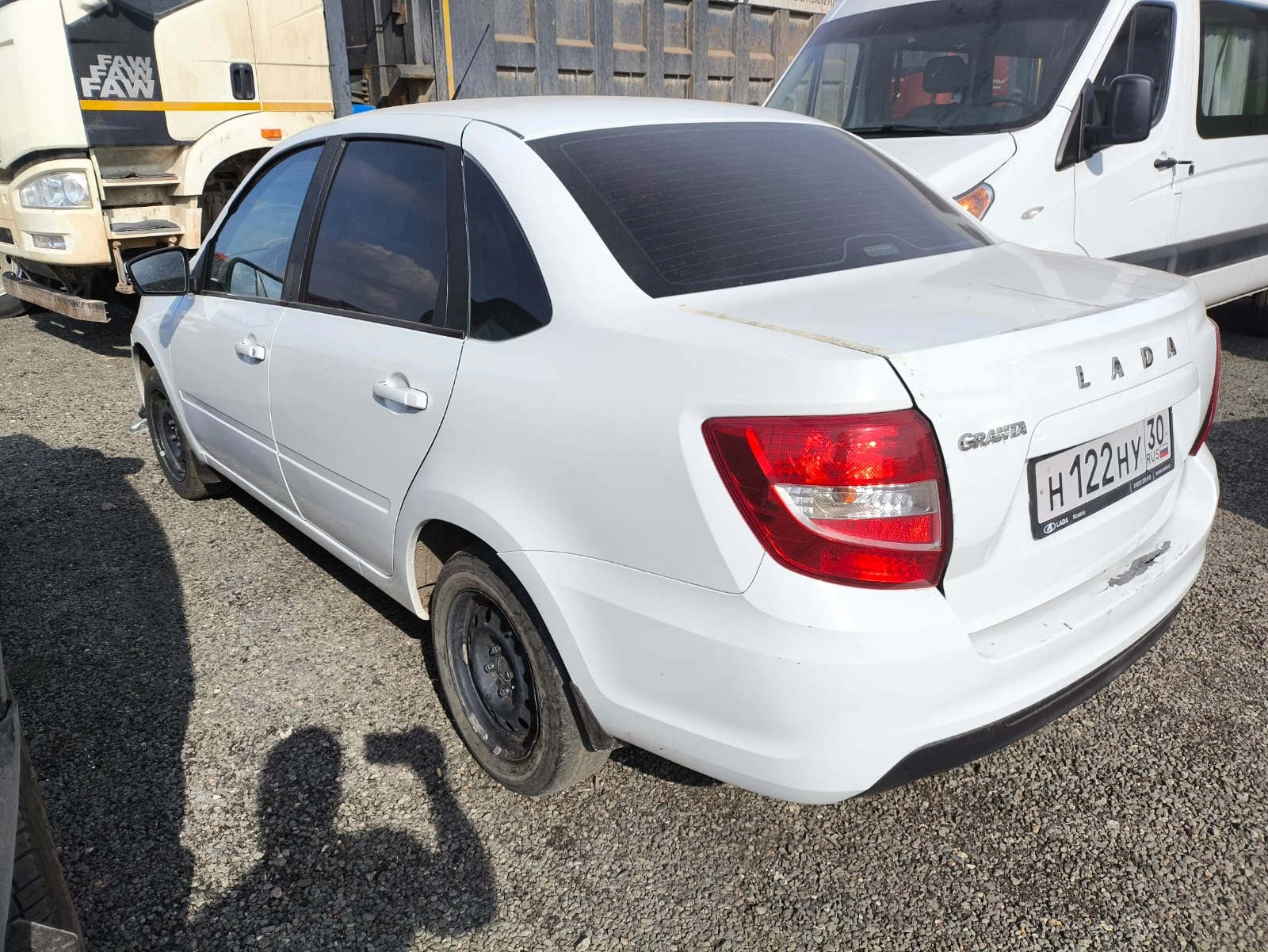 Lada Granta - фото 4