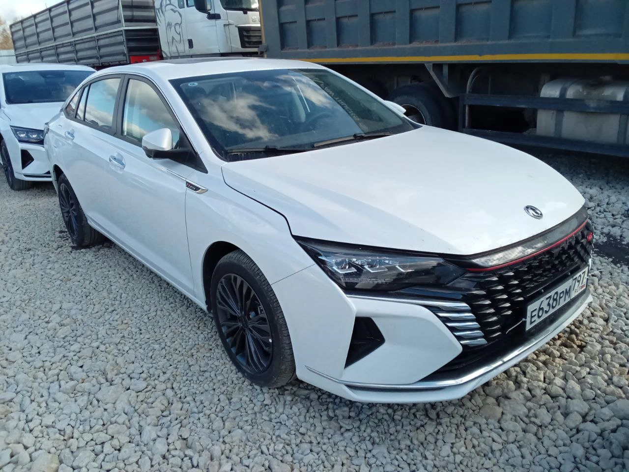 DongFeng Shine max - фото 1