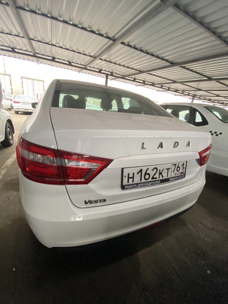 Lada Vesta - фото 4