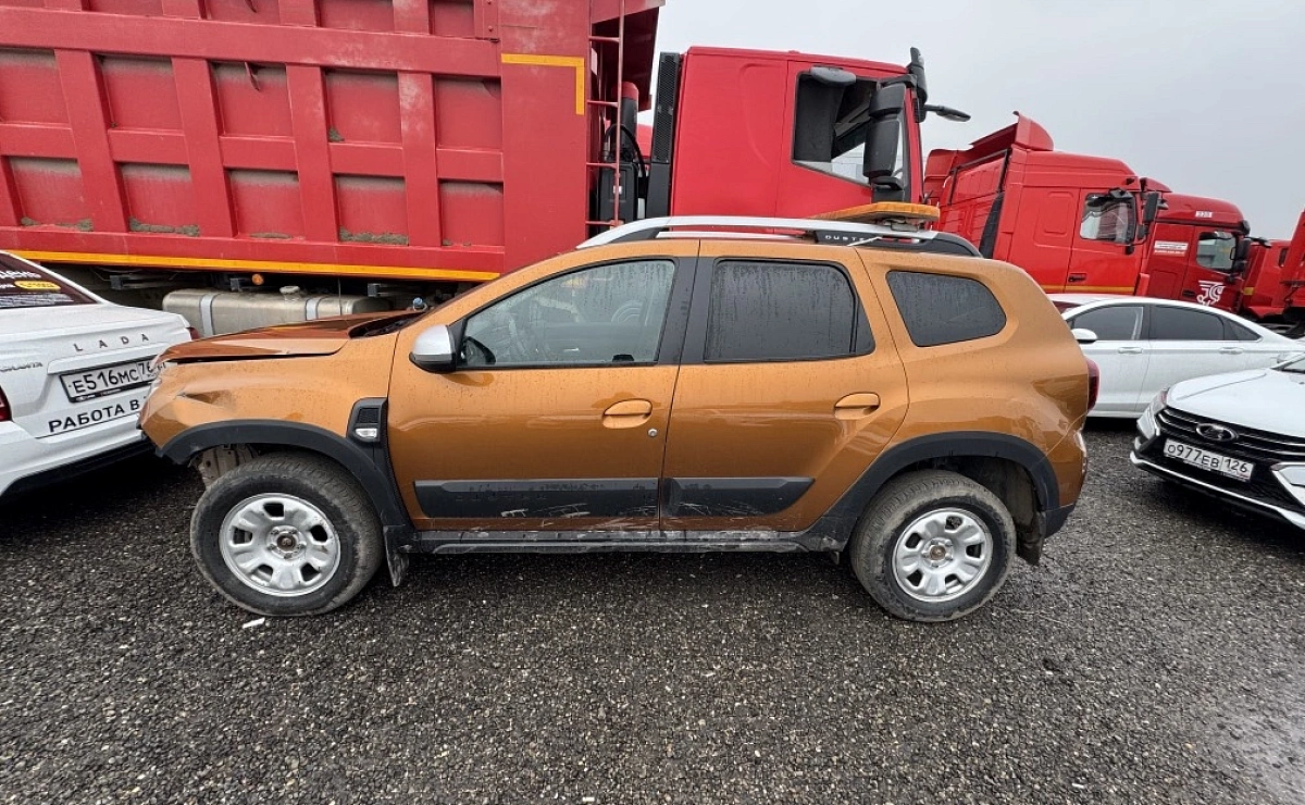 RENAULT Duster