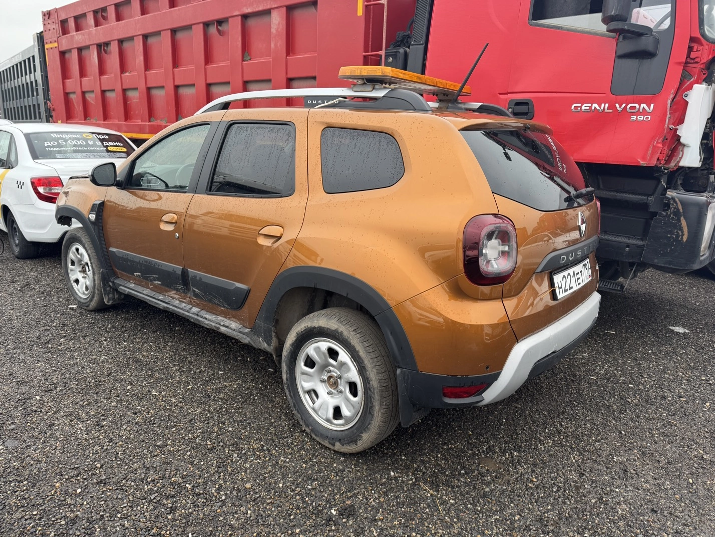 Renault Duster - фото 4