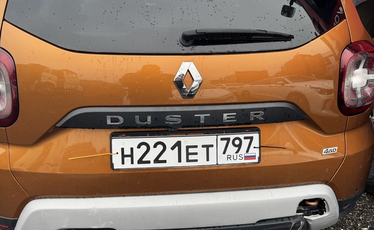 RENAULT Duster