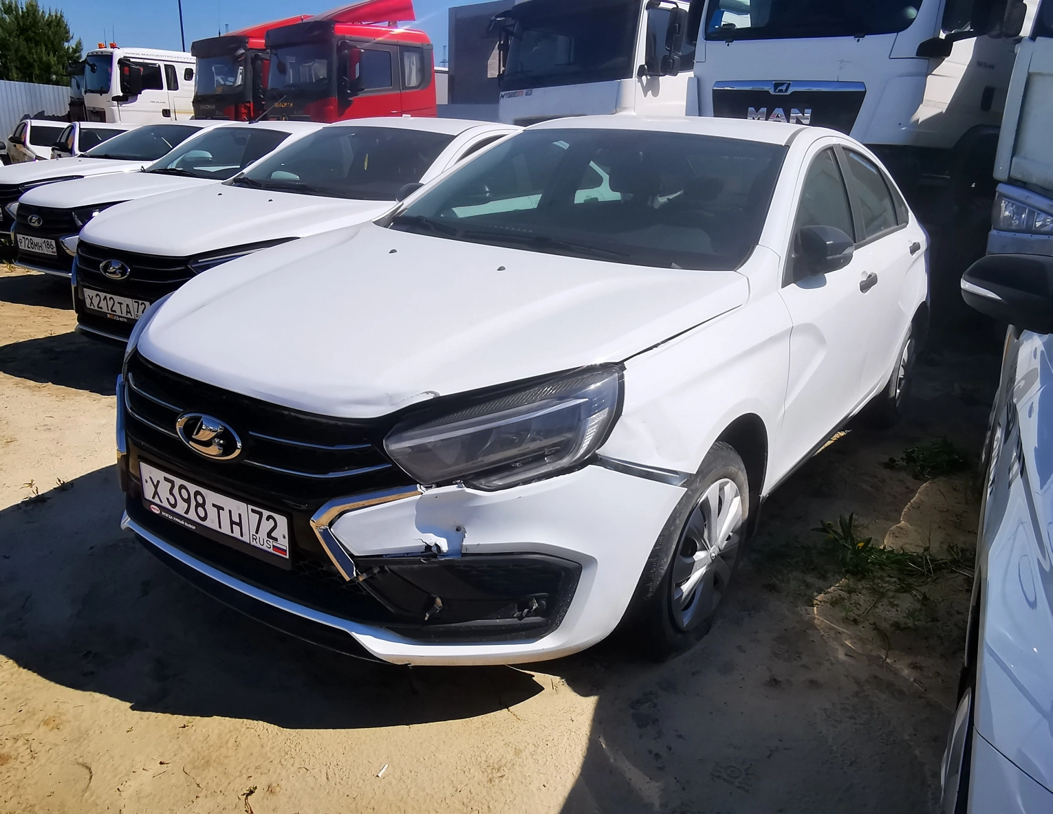 Lada Vesta - фото 2