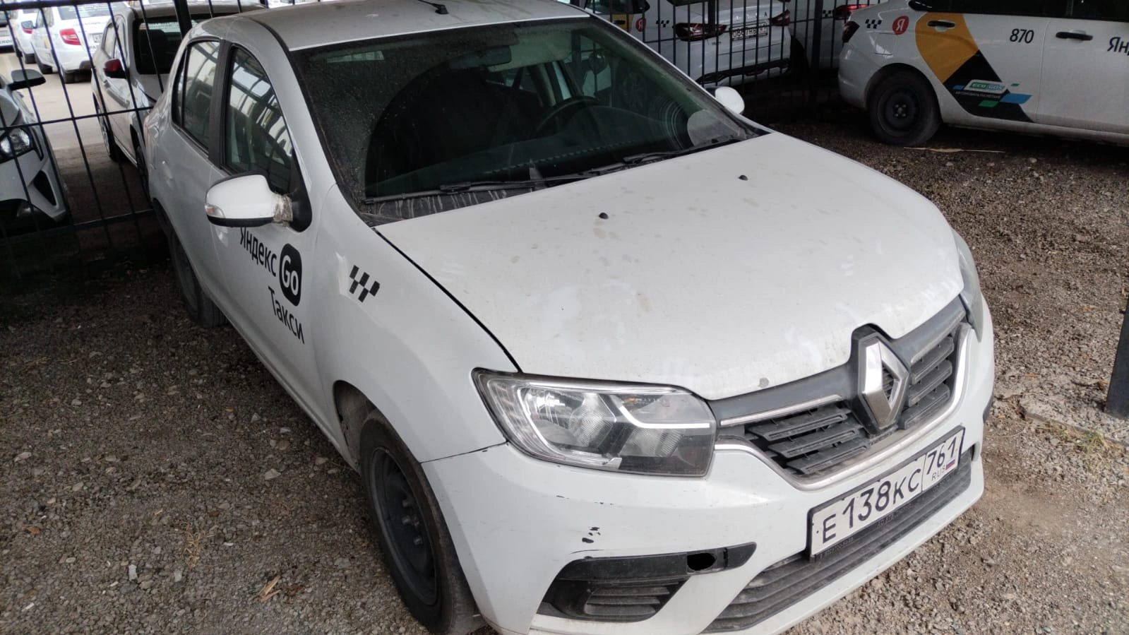 Renault LOGAN - фото 1