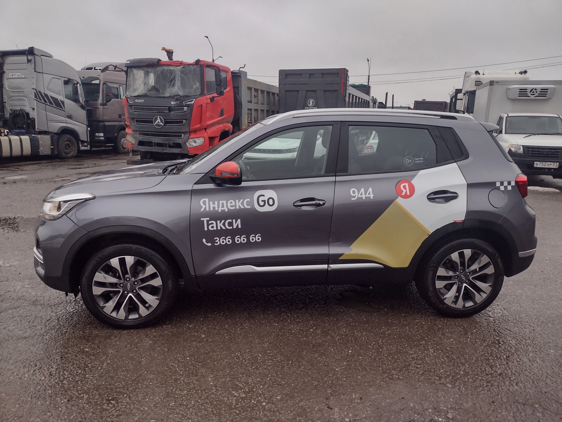 Chery Tiggo 4 - фото 4