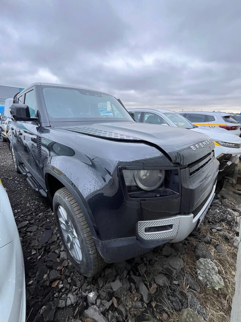 Land Rover Defender - фото 1