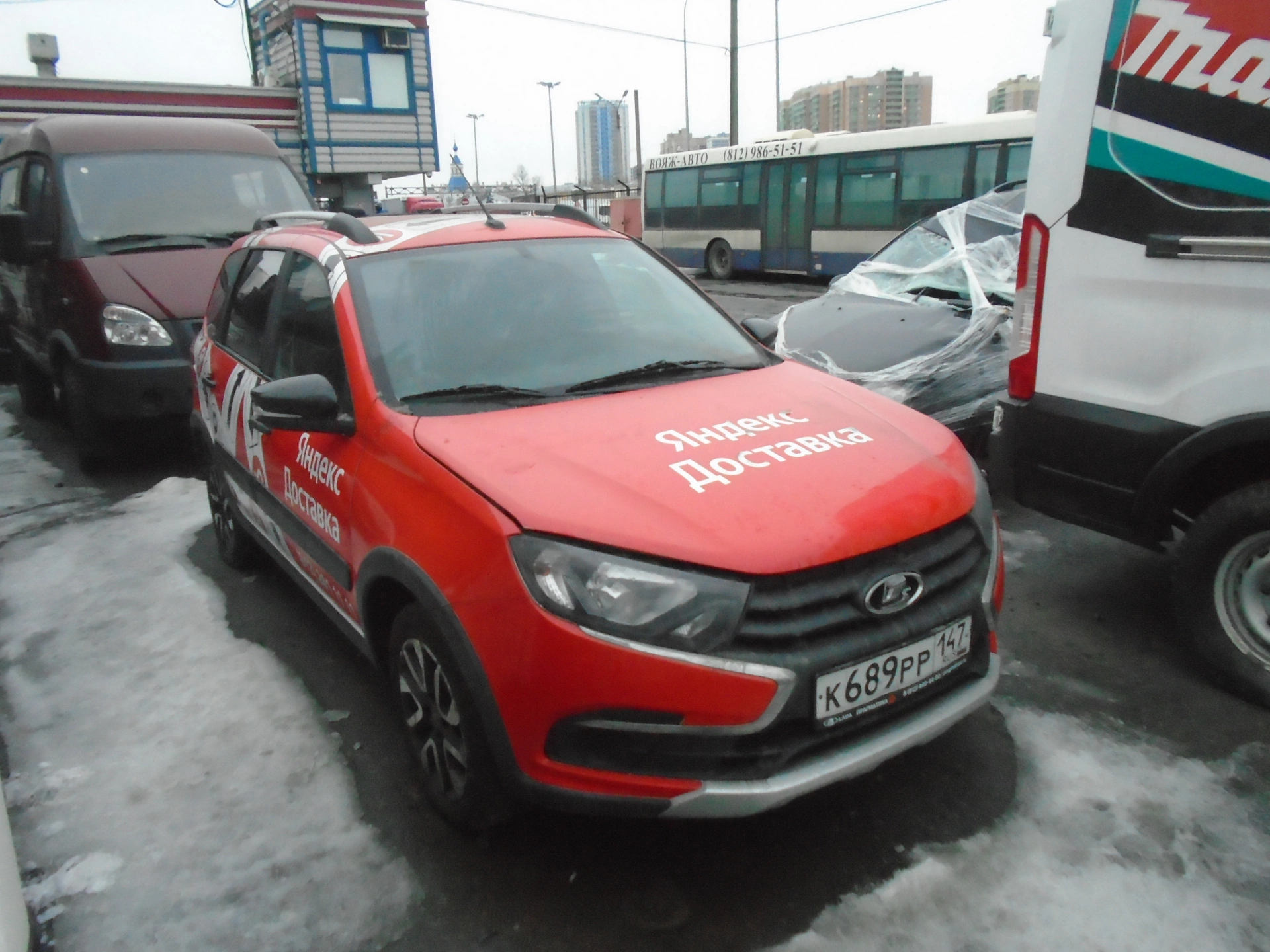 Lada Granta - фото 1