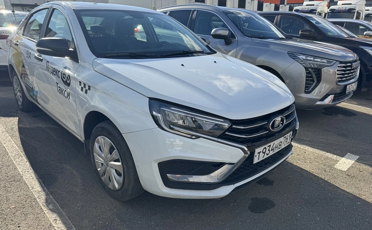 LADA Vesta