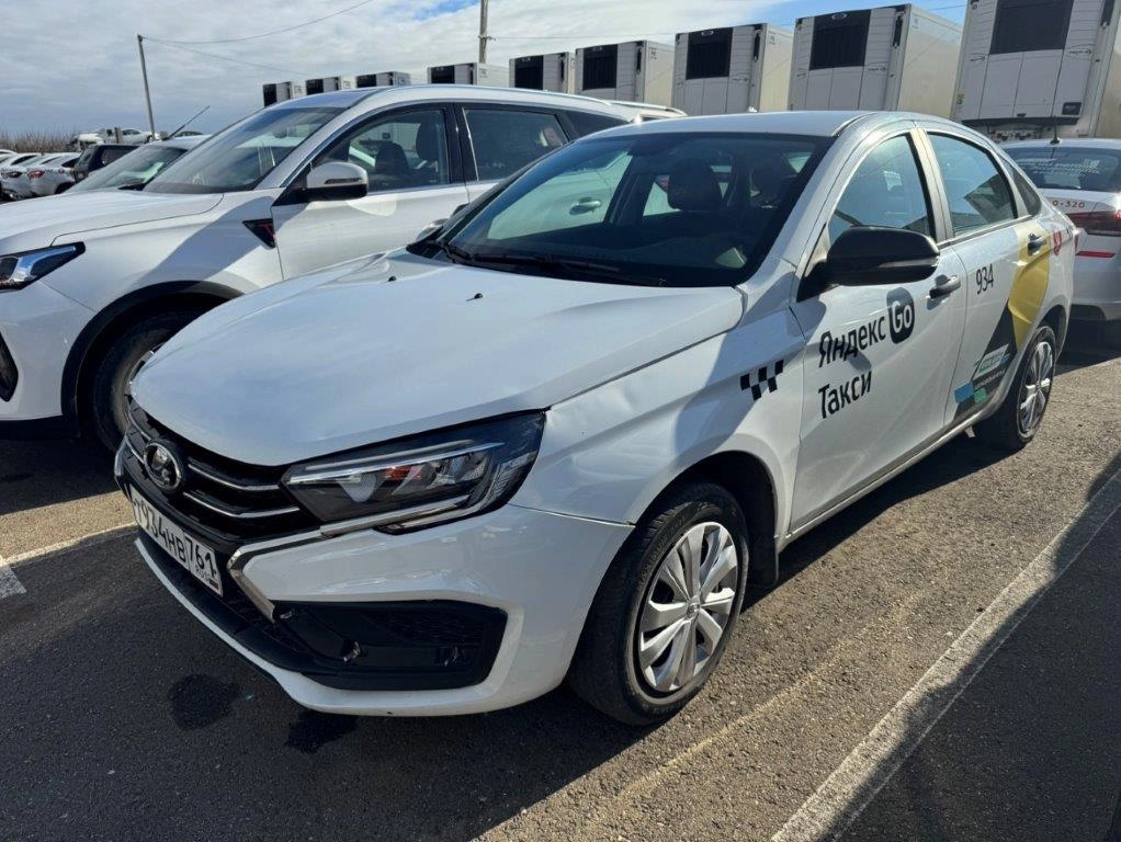 Lada Vesta - фото 3