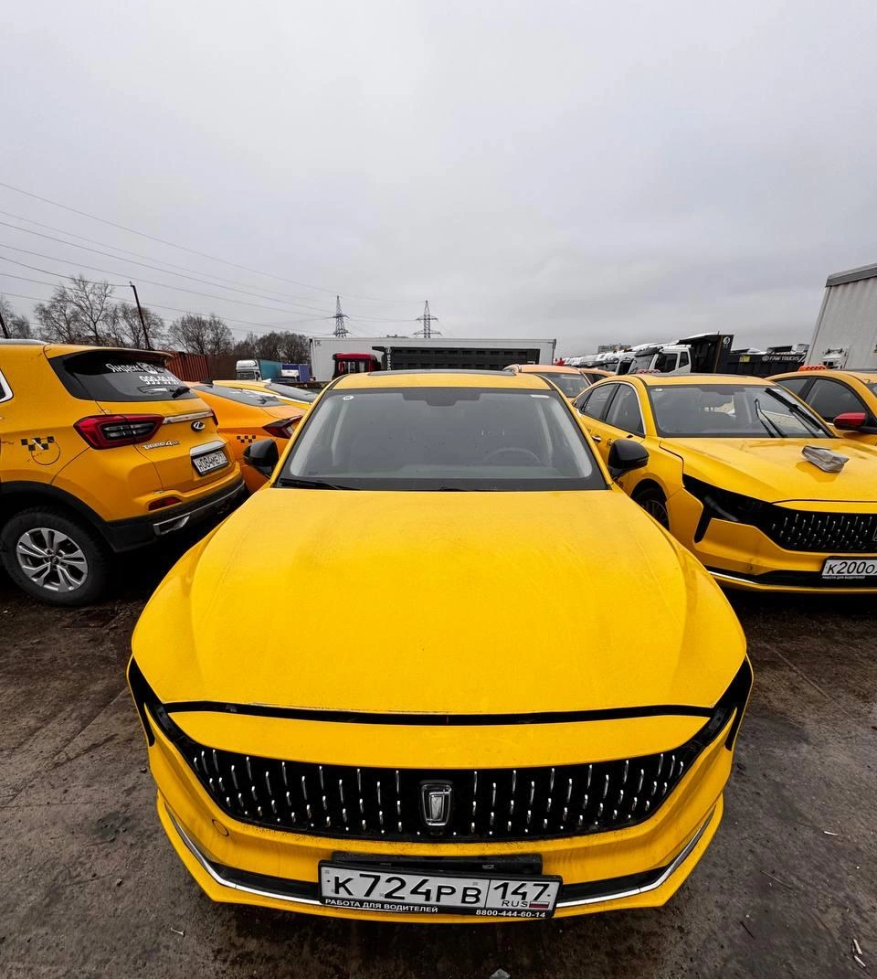 FAW Bestune B70 - фото 2