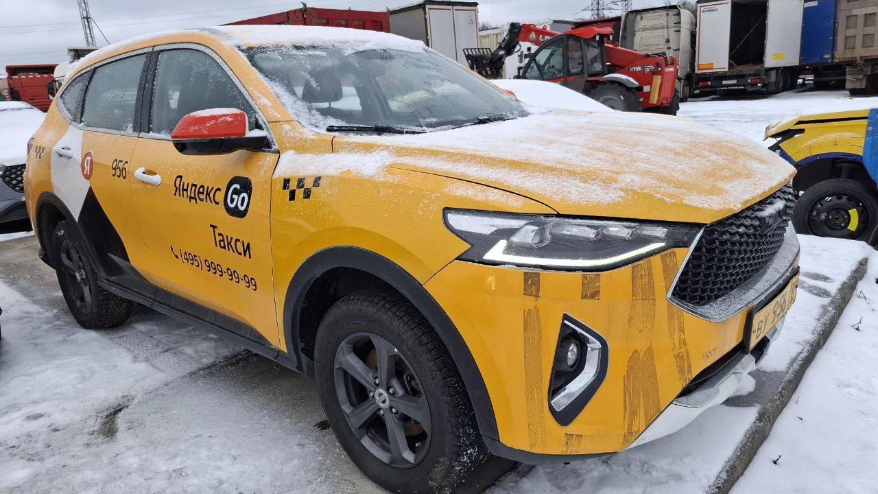 Haval F7 - фото 1
