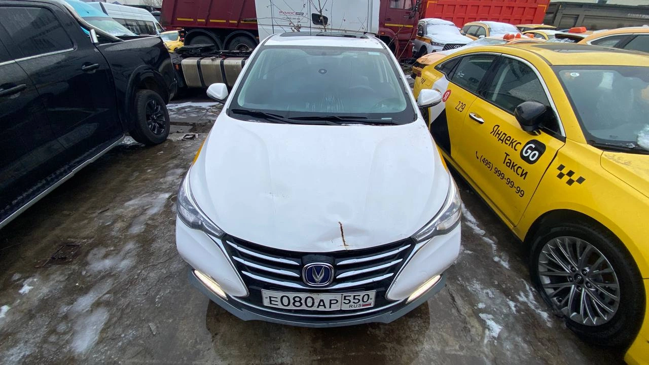 Changan Alsvin - фото 2