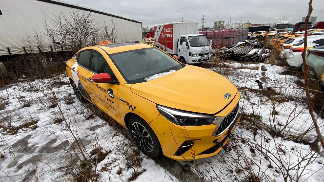 JAC J7 - фото 1