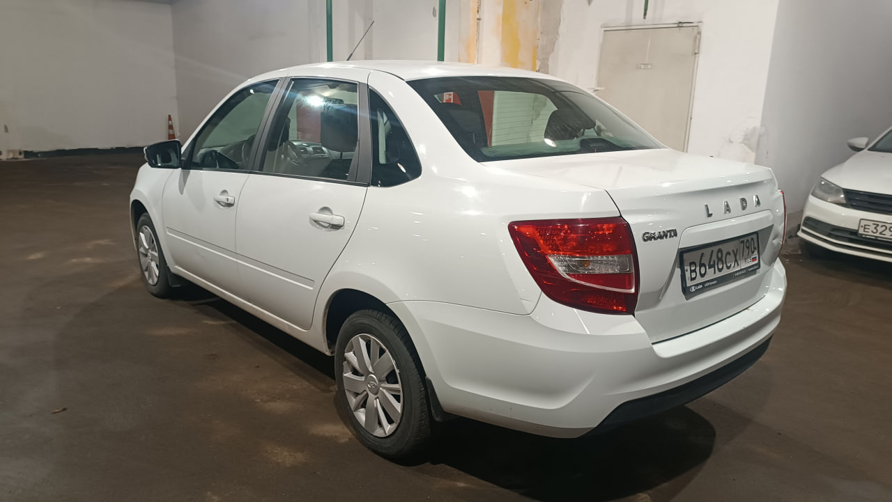 Lada Granta - фото 5