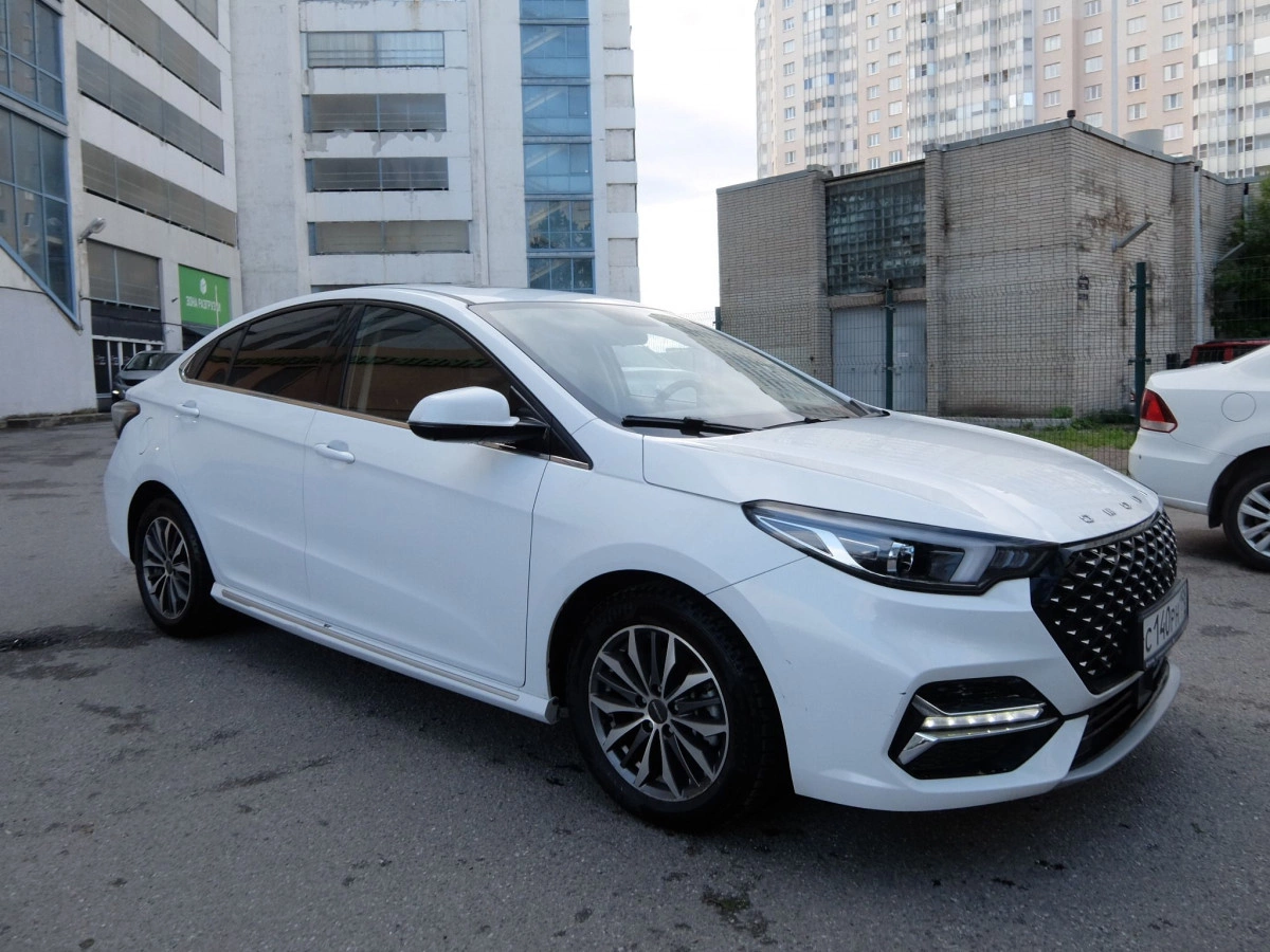 OMODA S5 - фото 1