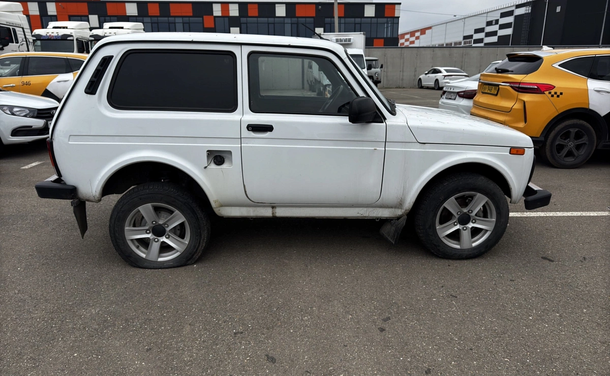 LADA 4x4 (3-дв.)