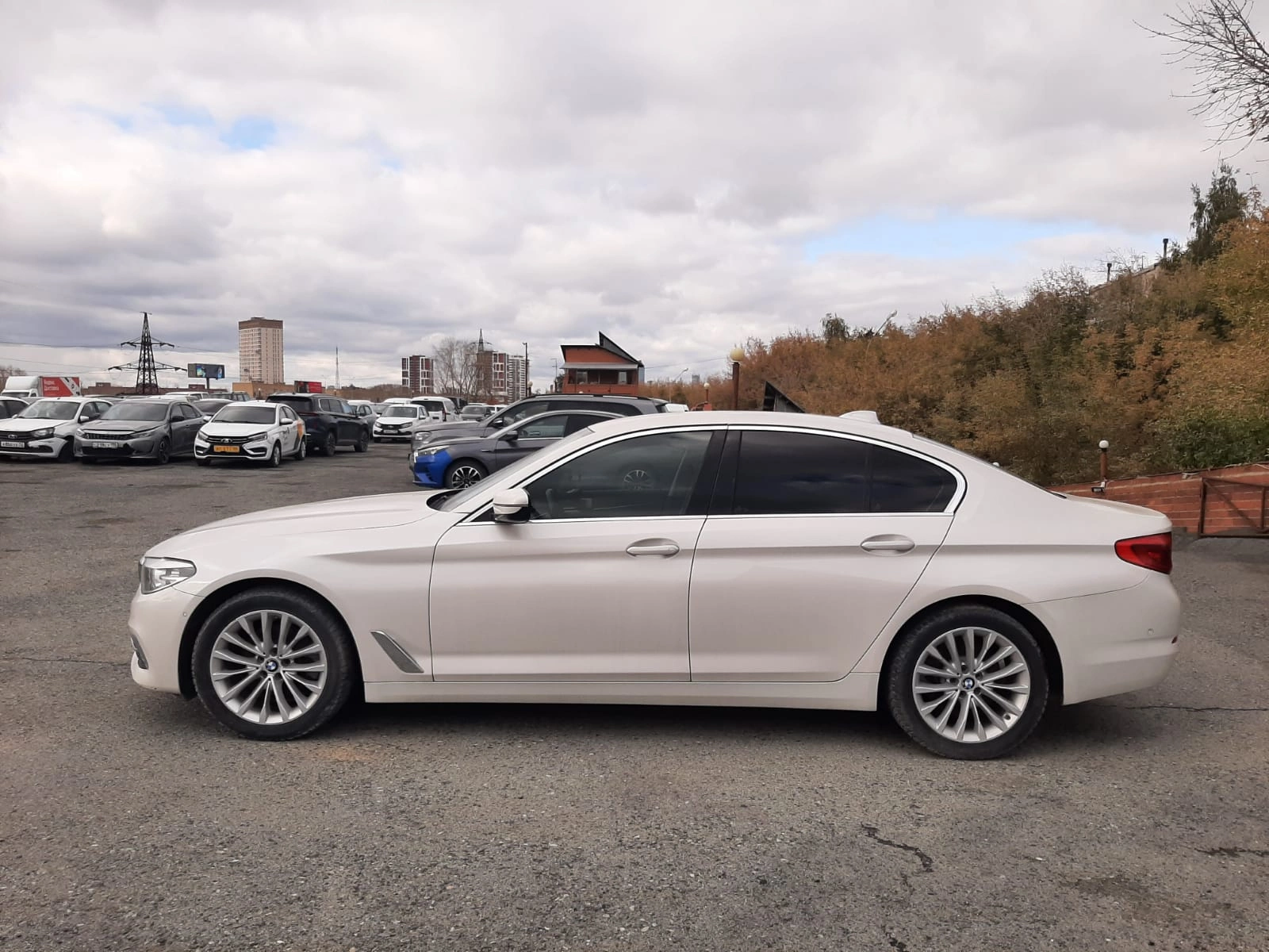 BMW 5 серия - фото 4
