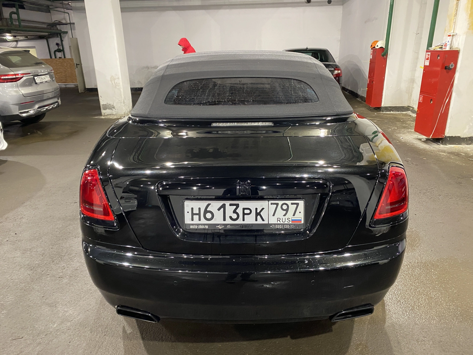 Rolls-Royce Dawn - фото 5