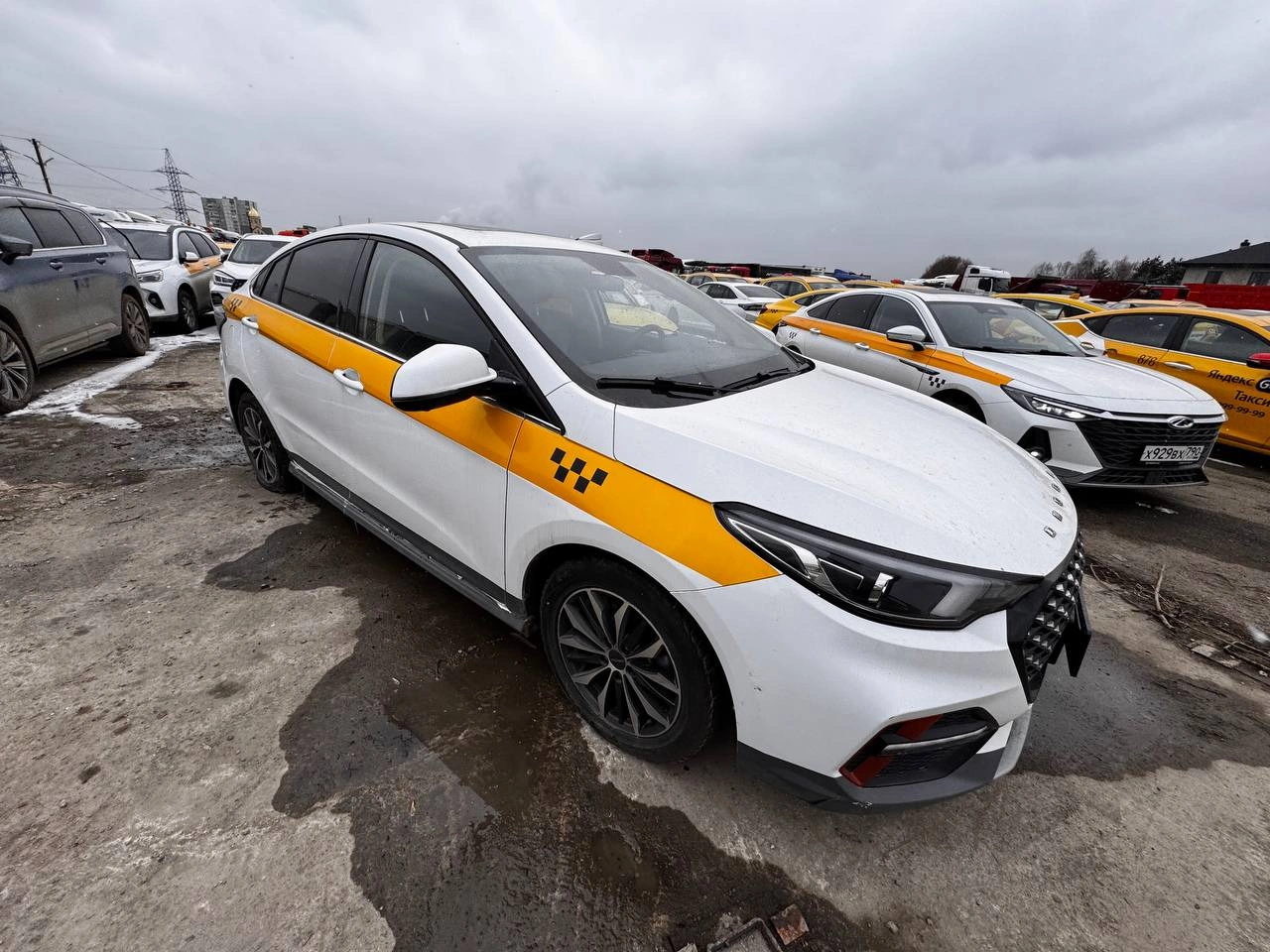 OMODA S5 - фото 1