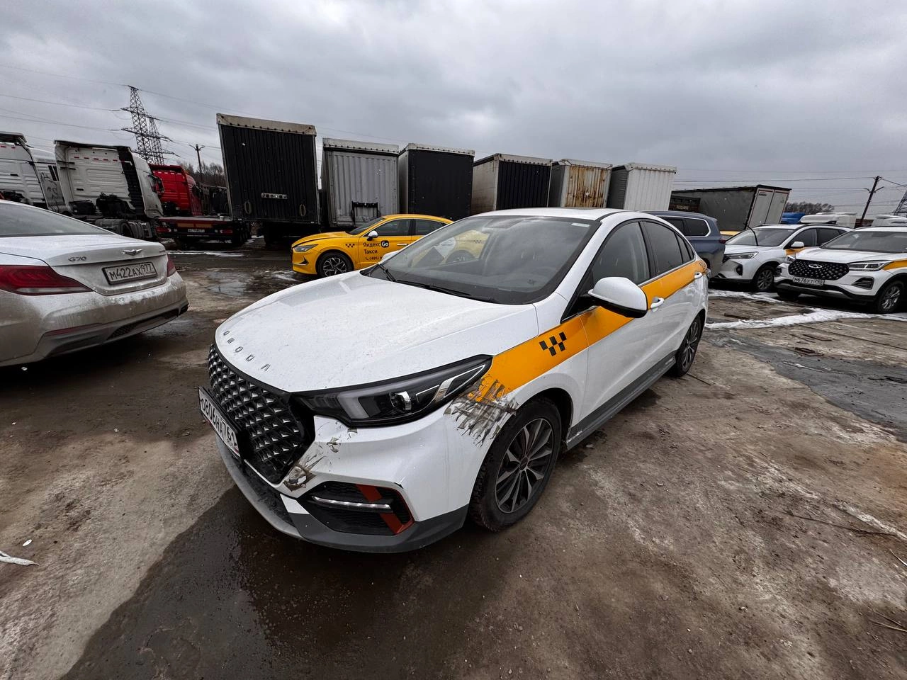 OMODA S5 - фото 3