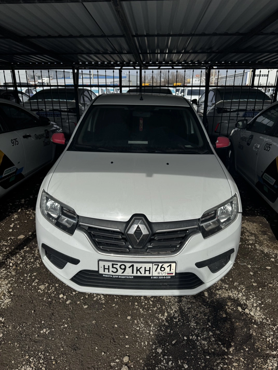 Renault LOGAN - фото 2