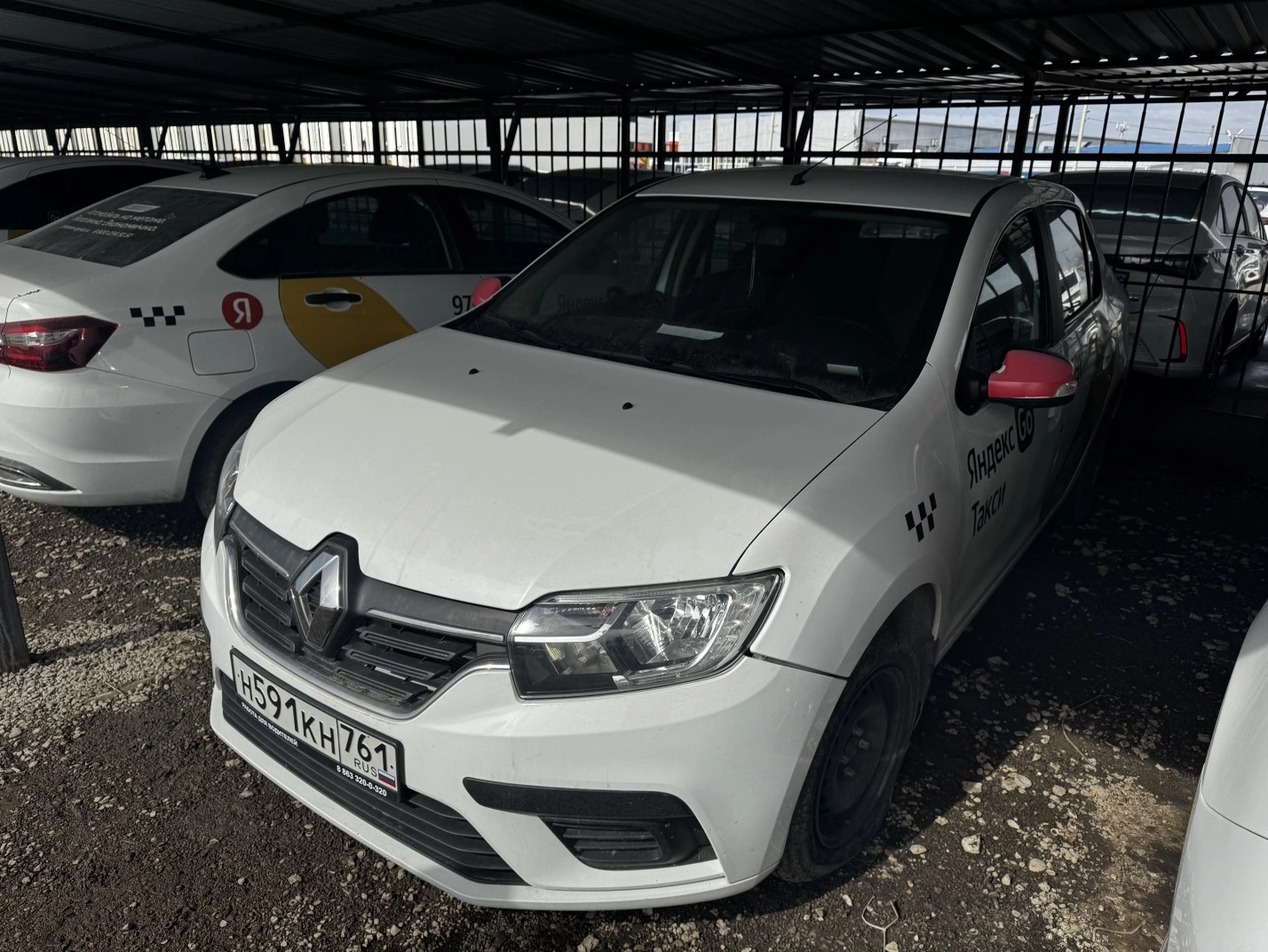 Renault LOGAN - фото 3