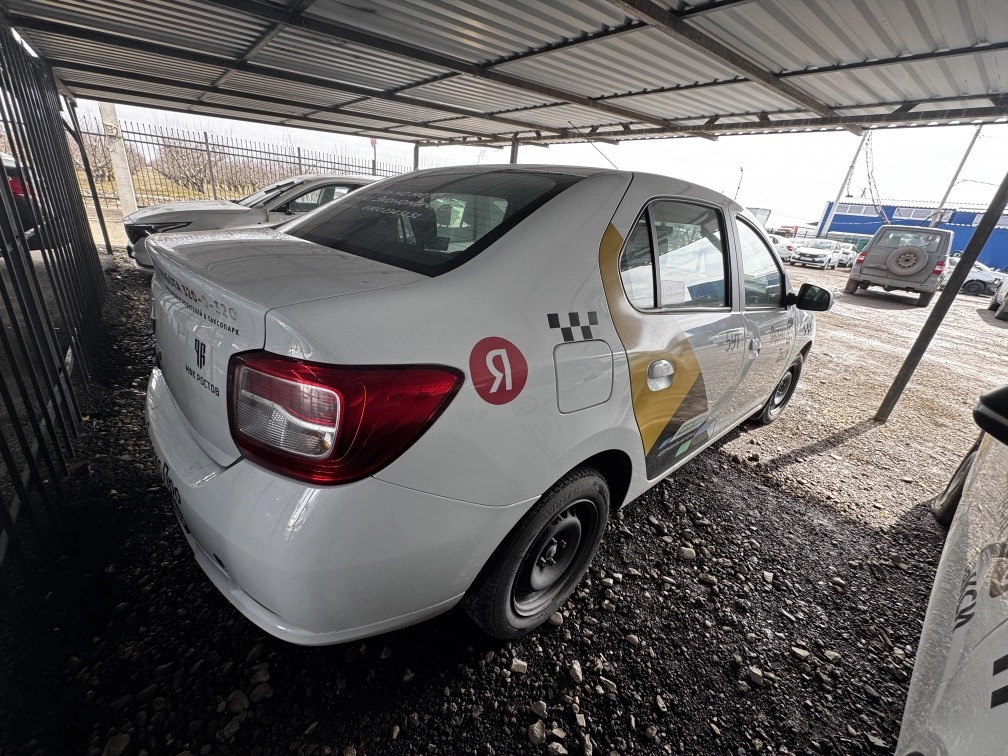 Renault LOGAN - фото 5
