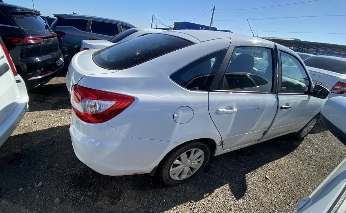 LADA Granta Седан