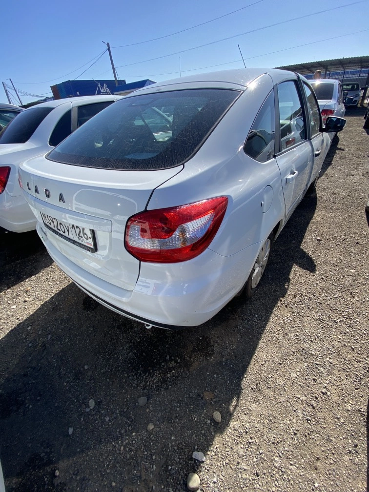 Lada Granta - фото 5
