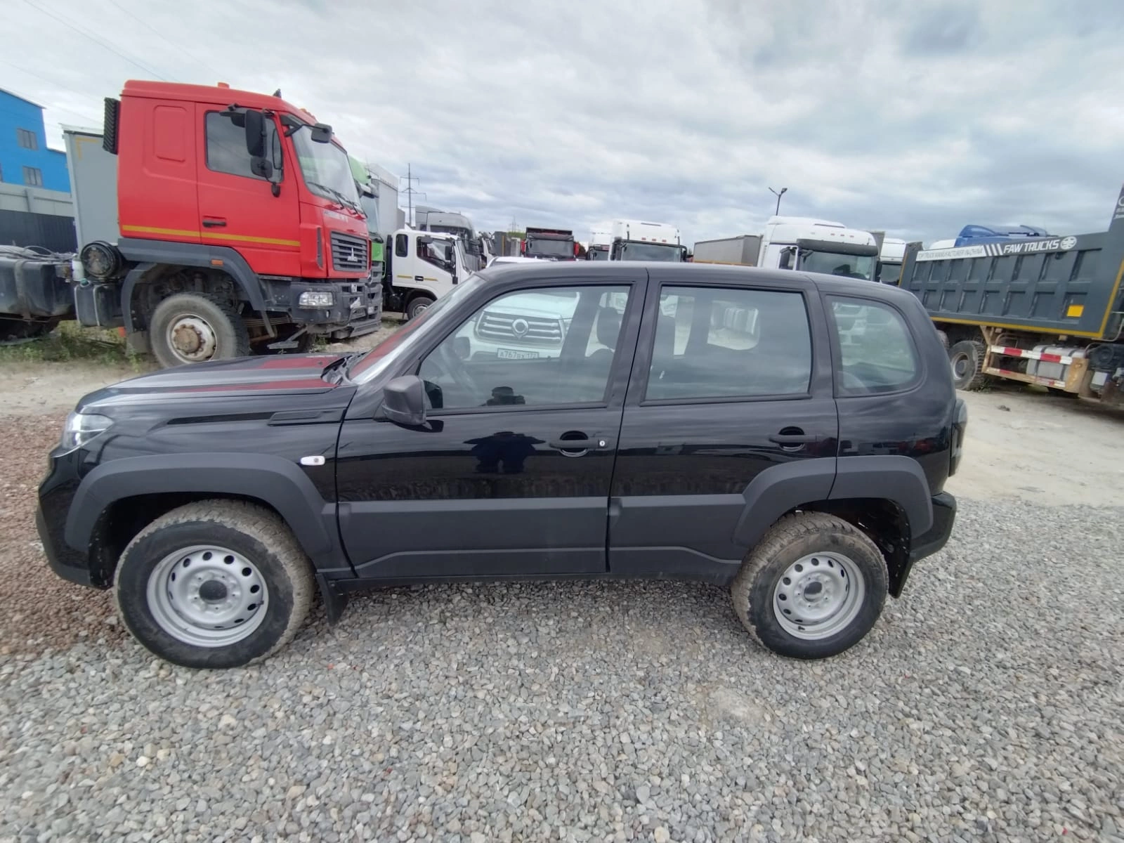 Lada Niva - фото 3