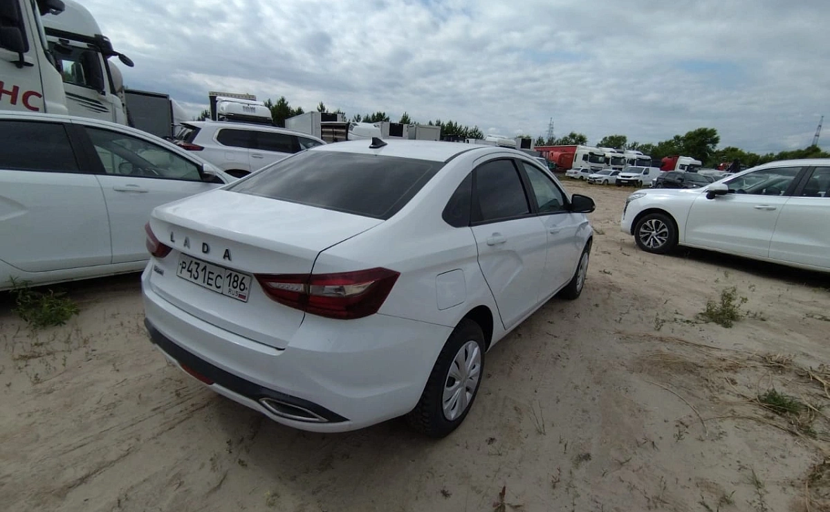 LADA Vesta