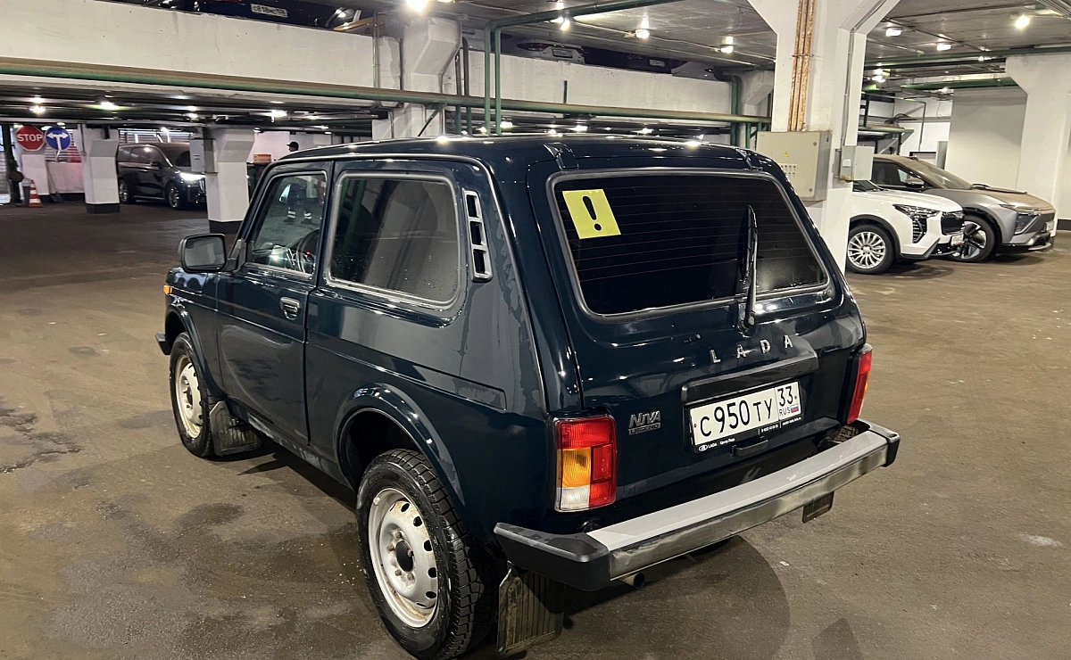 LADA Niva Travel