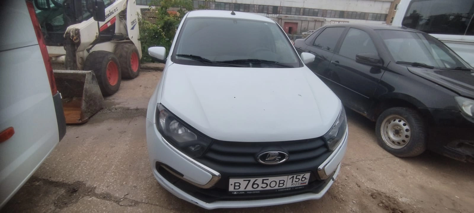 Lada Granta - фото 2