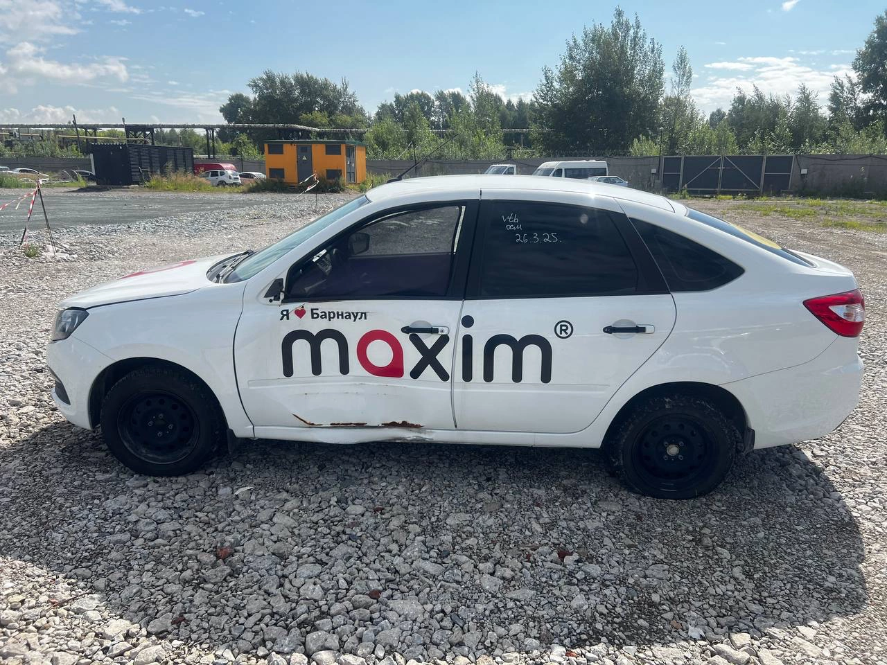 Lada Granta - фото 4