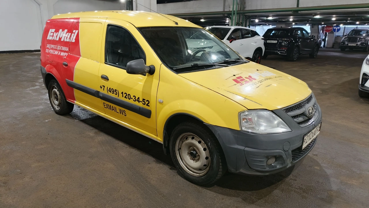 Lada Largus - фото 1