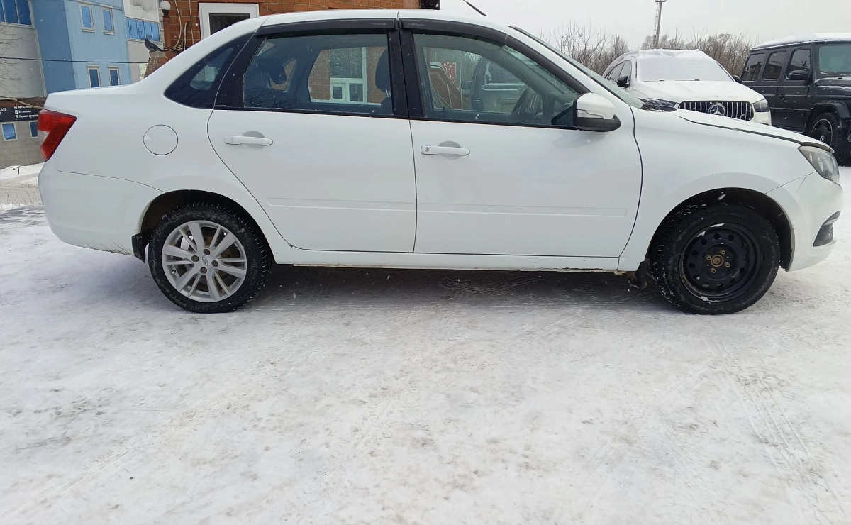 LADA Granta Седан
