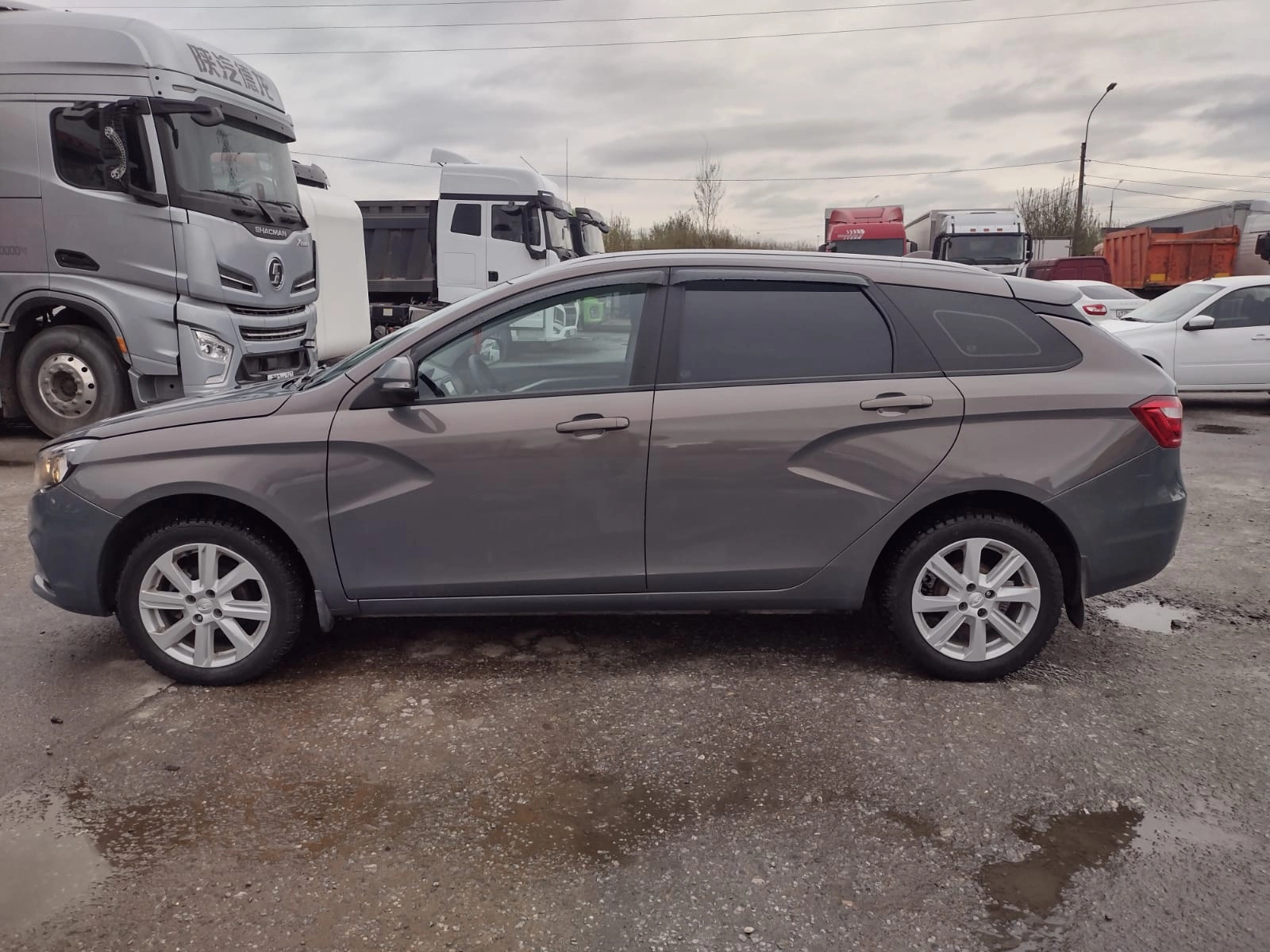 Lada Vesta - фото 5