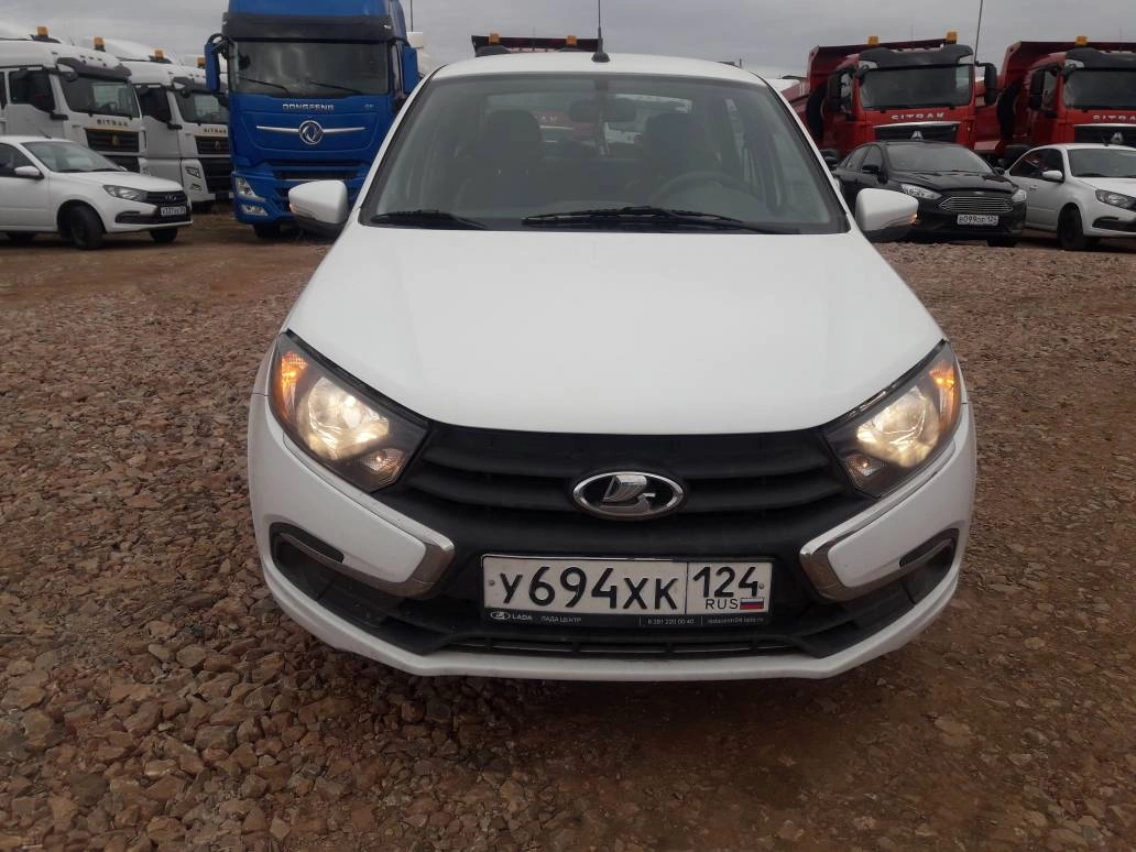 Lada Granta - фото 2
