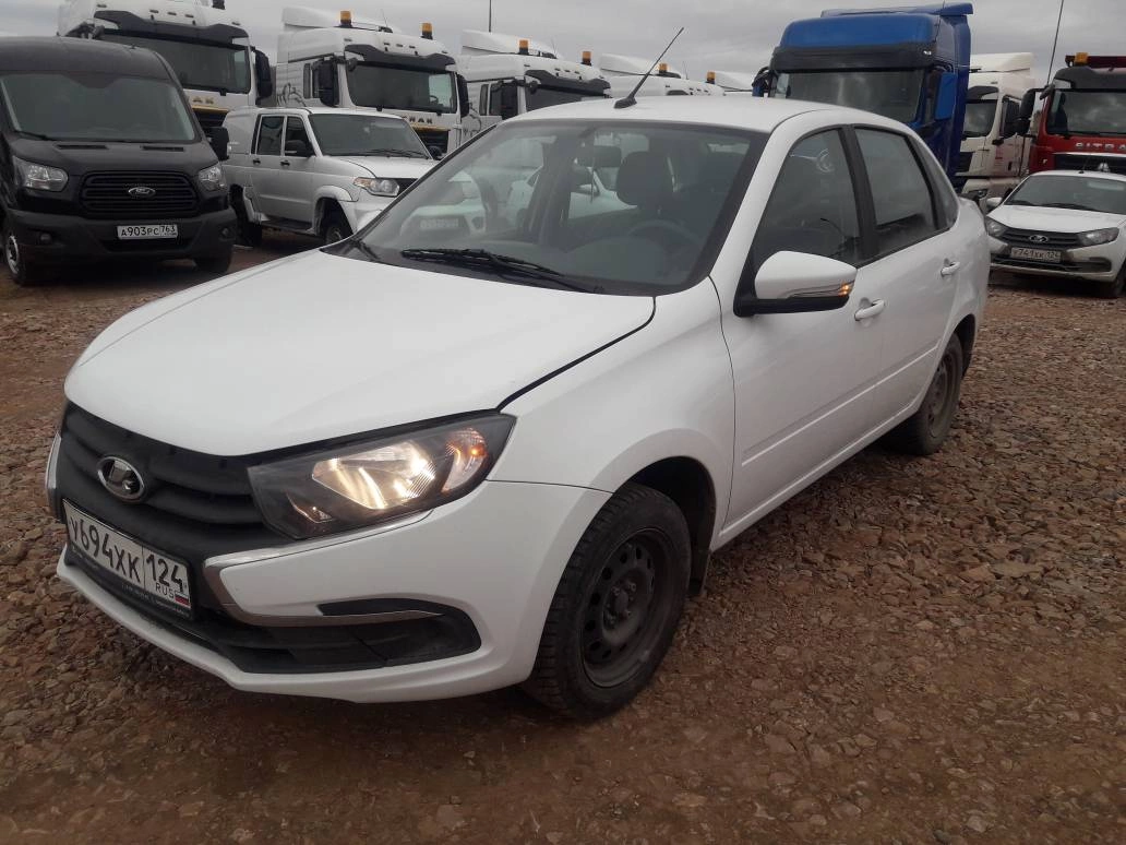 Lada Granta - фото 3