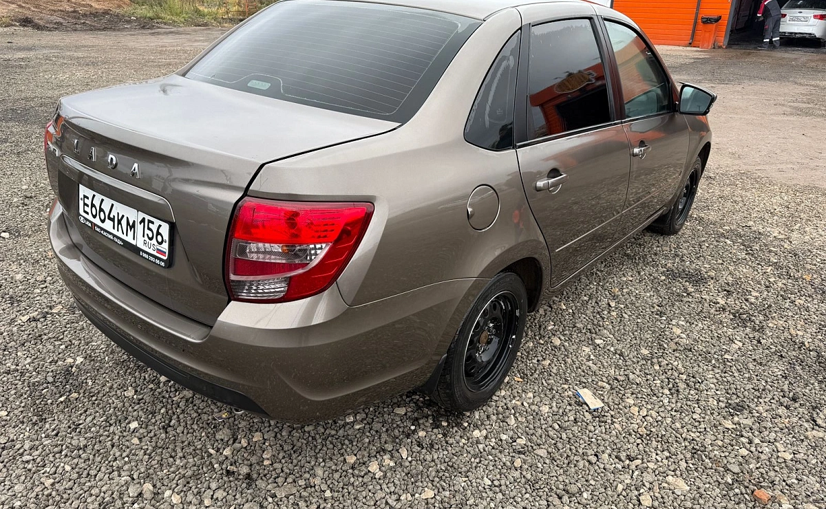 LADA Granta Седан