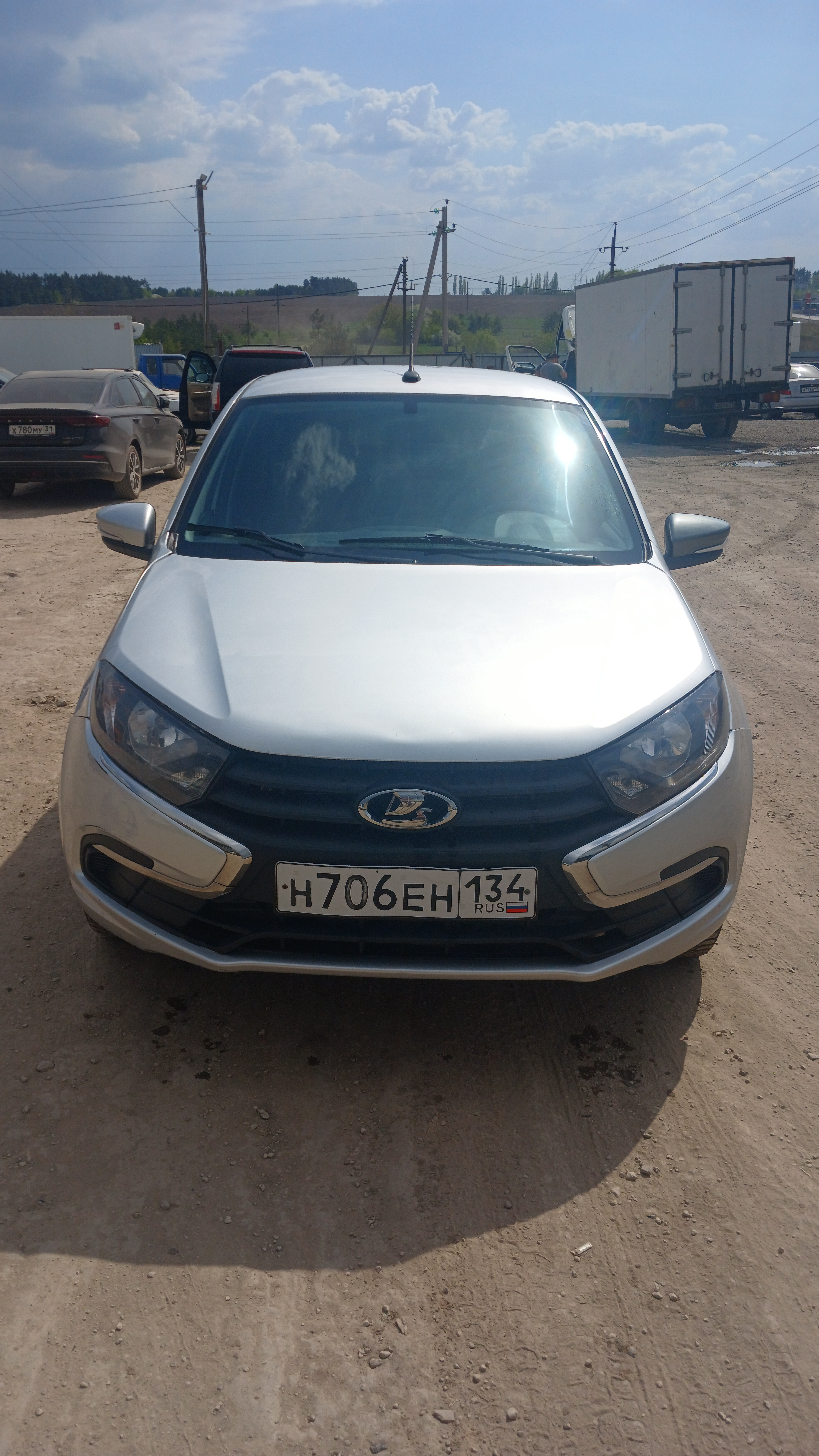 Lada Granta - фото 2