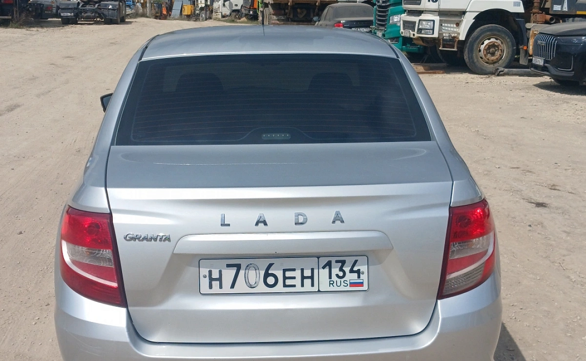 LADA Granta Седан