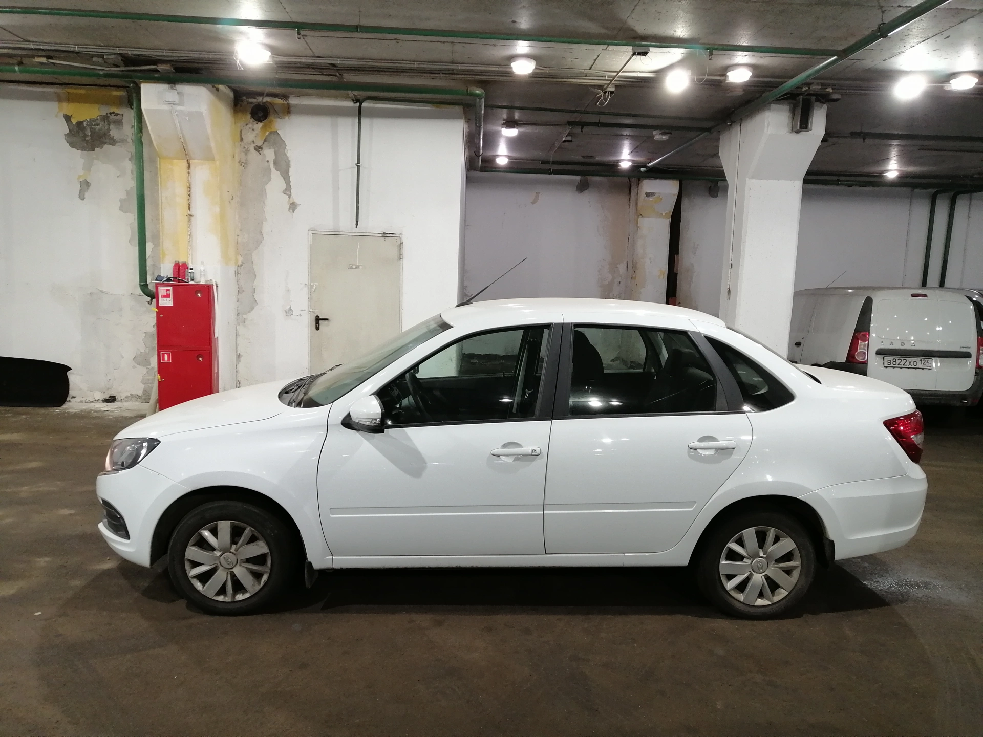 Lada Granta - фото 5